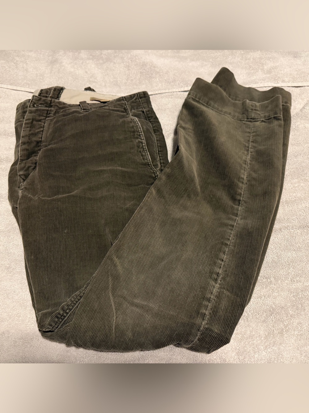 Banana Republic Men's Corduroy Trousers